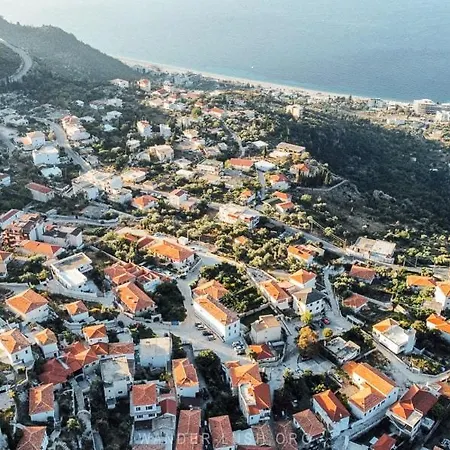펜션 Ionian Guest House, Dhermi *