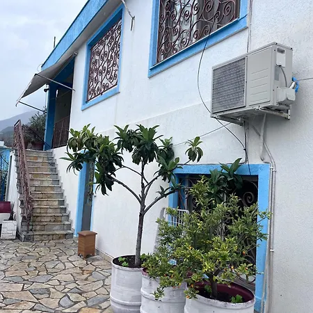 Ionian Guest House, Dhermi 펜션 *